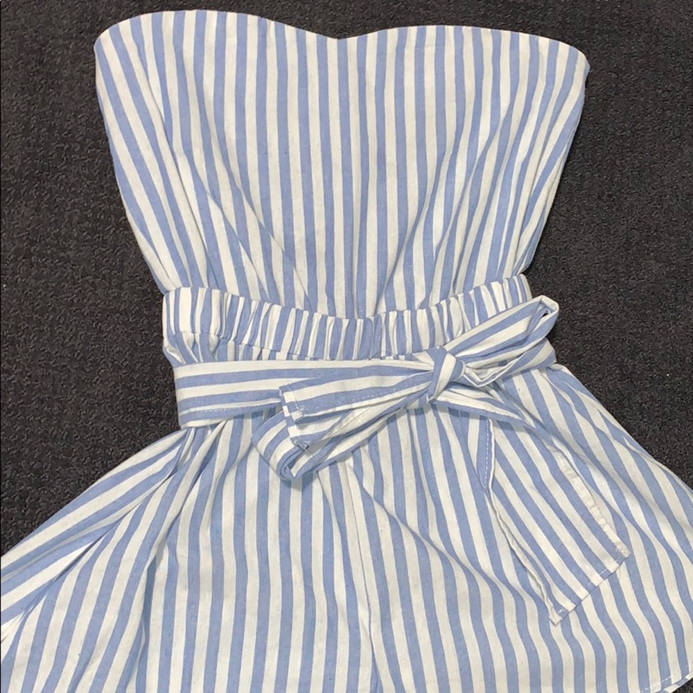 Striped romper - Picture 2 of 4